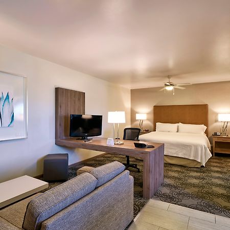 Holiday Inn Hotel & Suites Chihuahua By Ihg Eksteriør billede