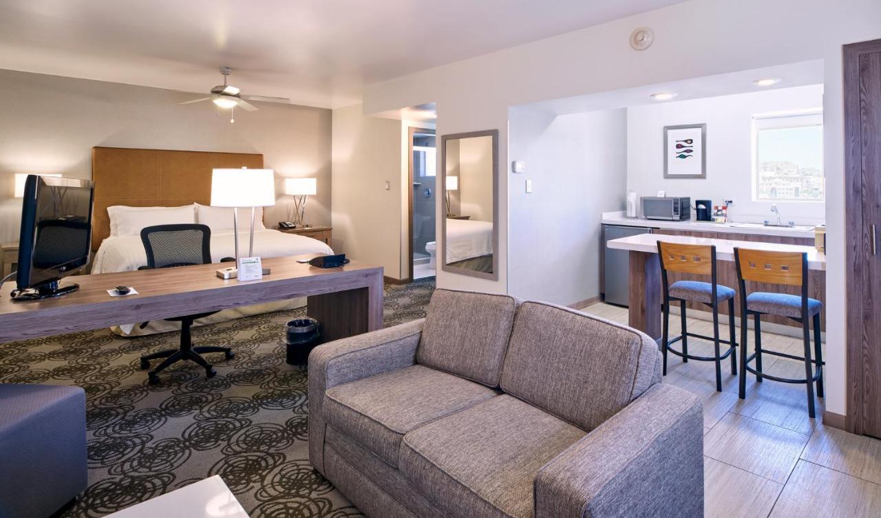 Holiday Inn Hotel & Suites Chihuahua By Ihg Eksteriør billede
