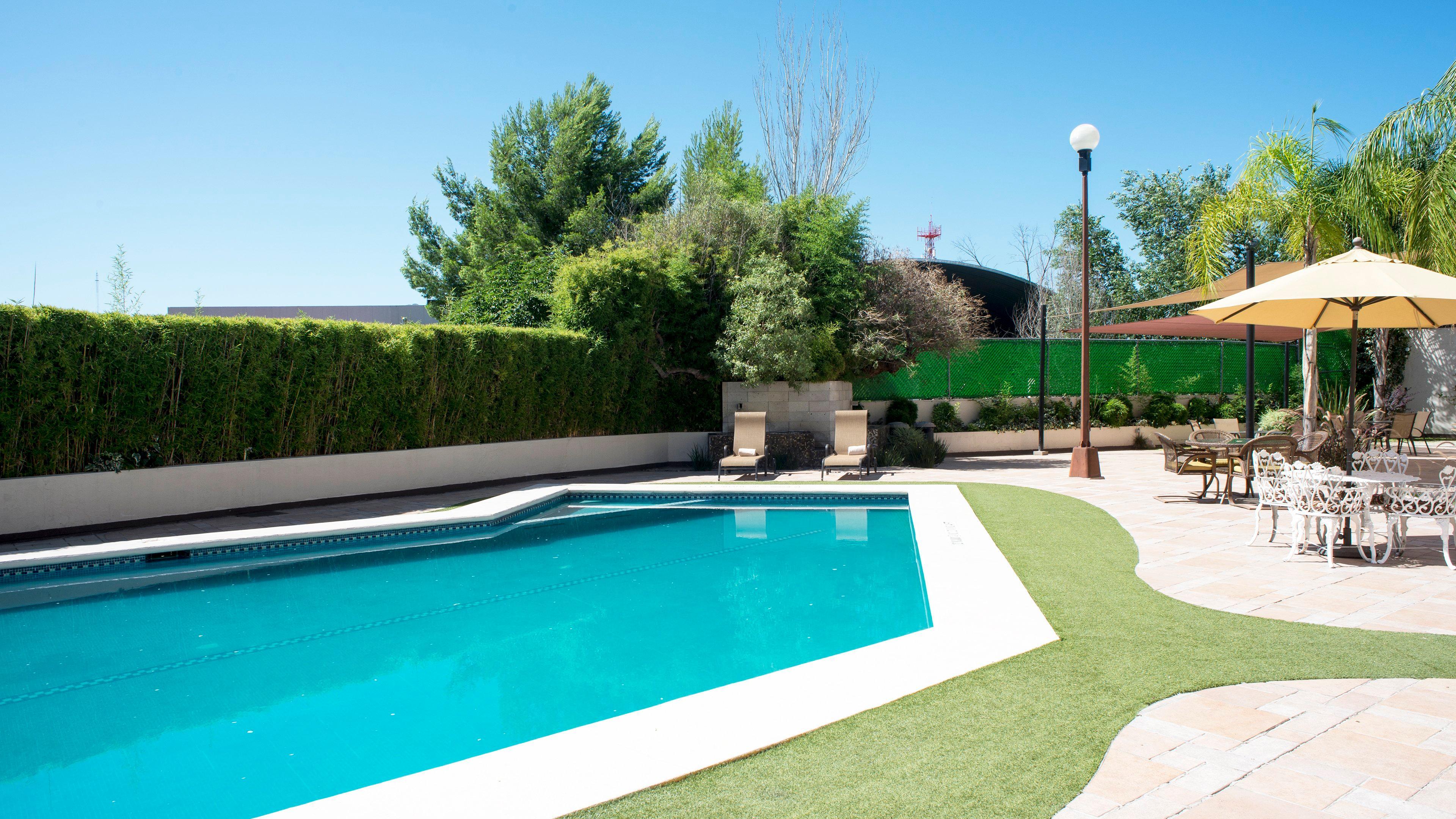 Holiday Inn Hotel & Suites Chihuahua By Ihg Eksteriør billede